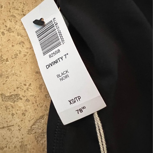 NWT Aritzia Divinity Romper - Picture 2 of 2